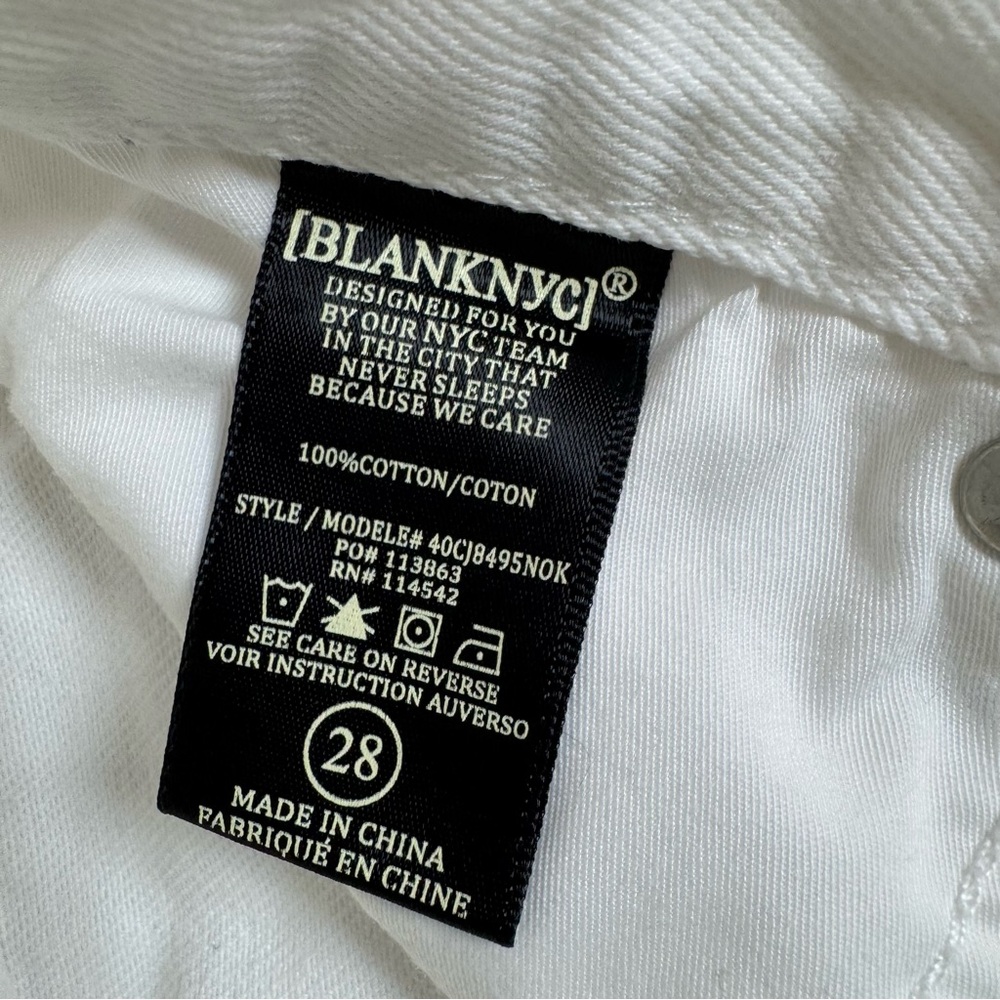 Blank NYC White Distressed Jean Shorts 0047 - Picture 11 of 16